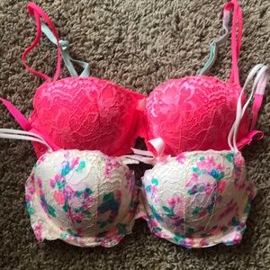 VS pink bras 34B